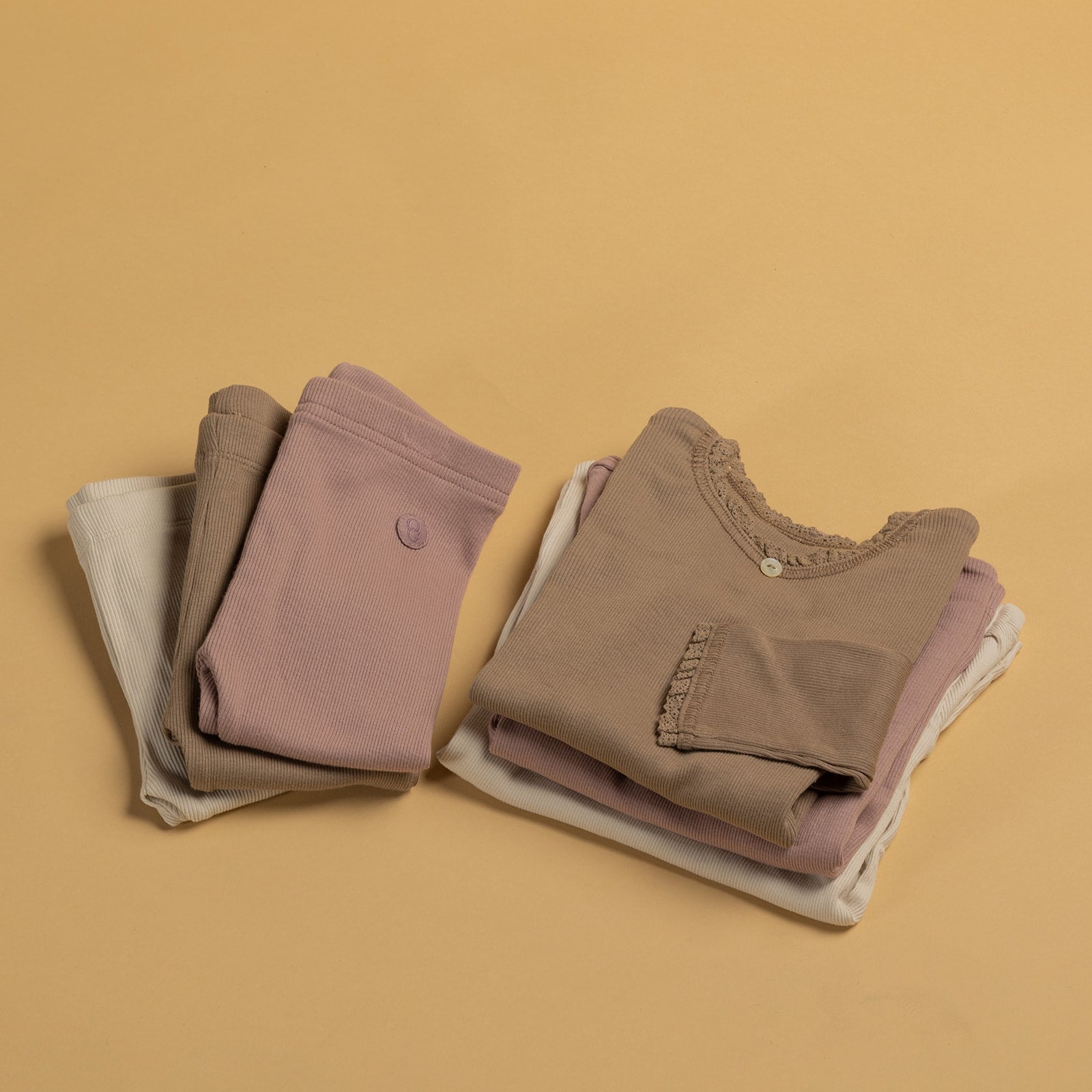 Basic-Leggings – weiche Rippe – GOTS