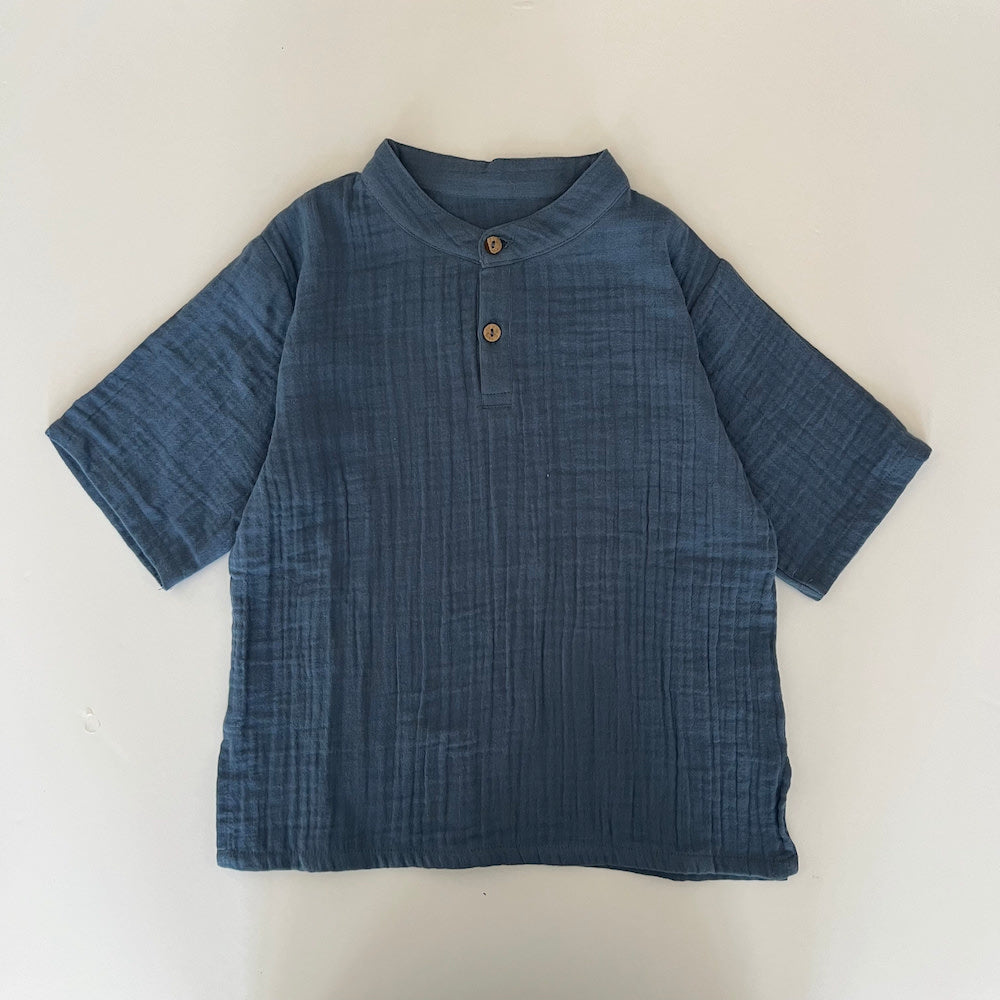 Kurzarmhemd aus Musselin – coronet blue