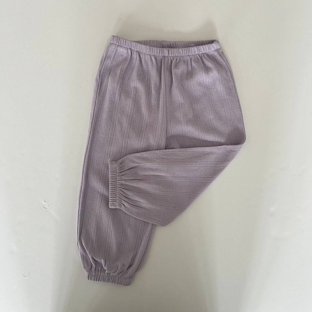 Pointelle-Babyhose – weiß, lila und rosa